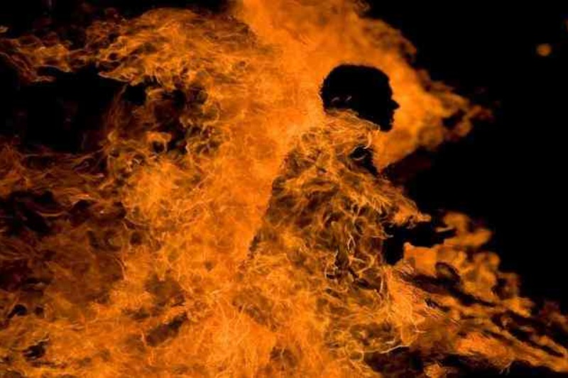 Mathura: Dalit man set on fire by two men over a packet of gutkha