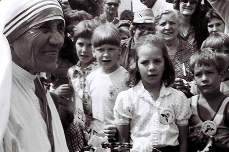 Mother Teresa at St. Paul's, Alberta, 1982