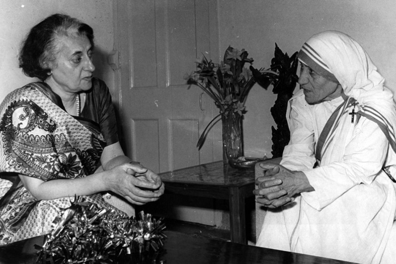 Mother Teresa with Indira Gandhi