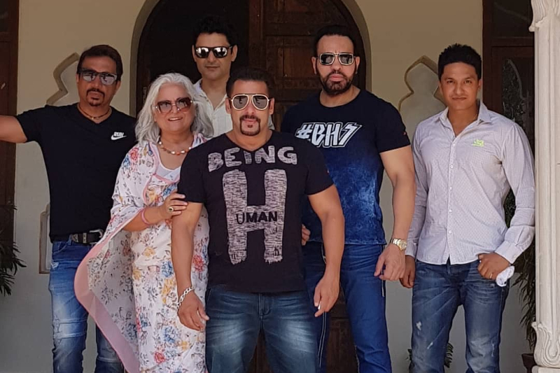 Salman Khan inaugurates Umang