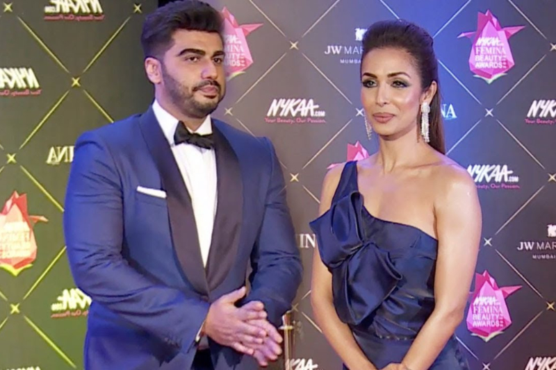 Arjun Kapoor Malaika Arora Khan hand twerk 