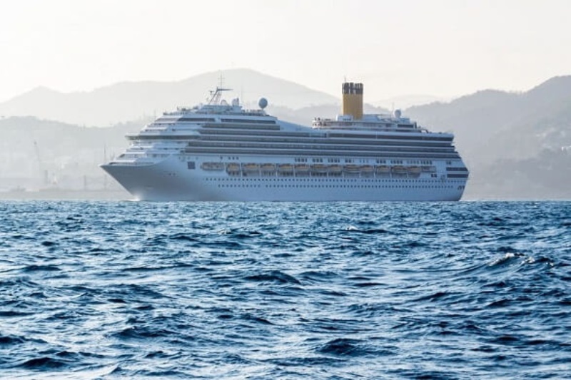 luxury cruise from mumbai to goa