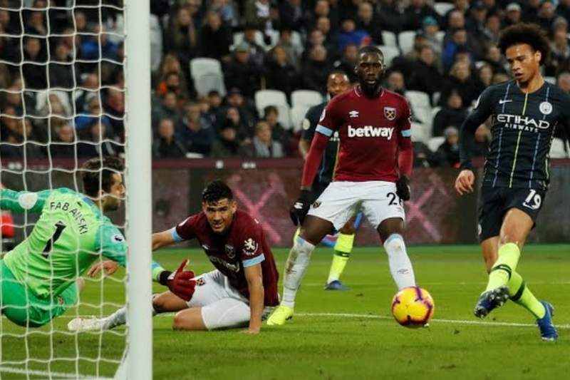 EPL Liverpool Manchester City win Manchester United held