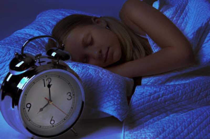 What time do you bed. Go to Bed. Идти в кровать. Put children to Bed. Going to Sleep.