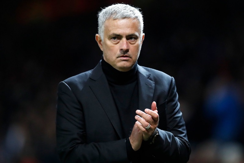 Manchester United sack head coach Jose Mourinho