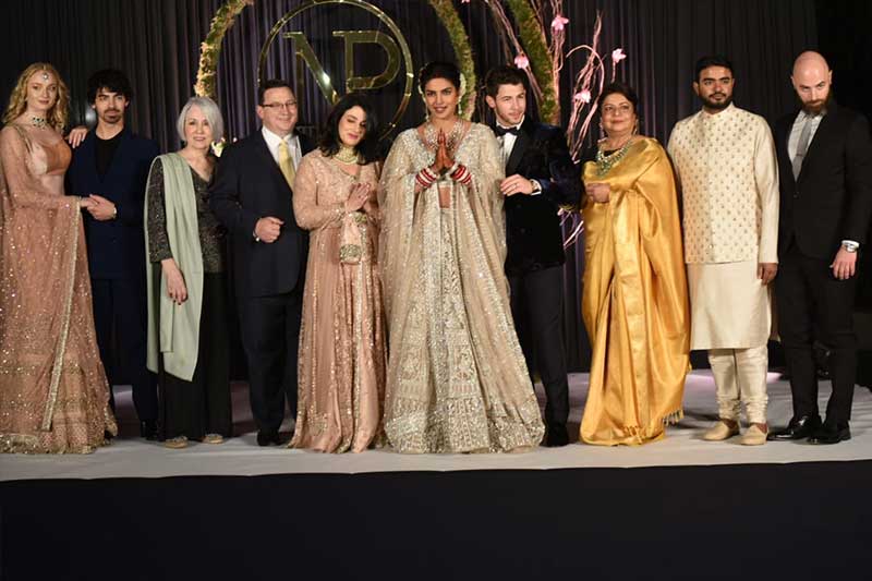 nickyanka family portrait delhi reception