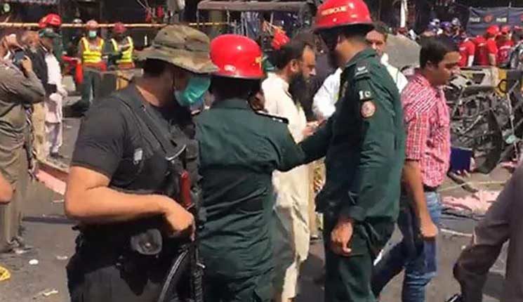sufi-shrine-bomb-blast-pakistan-2019