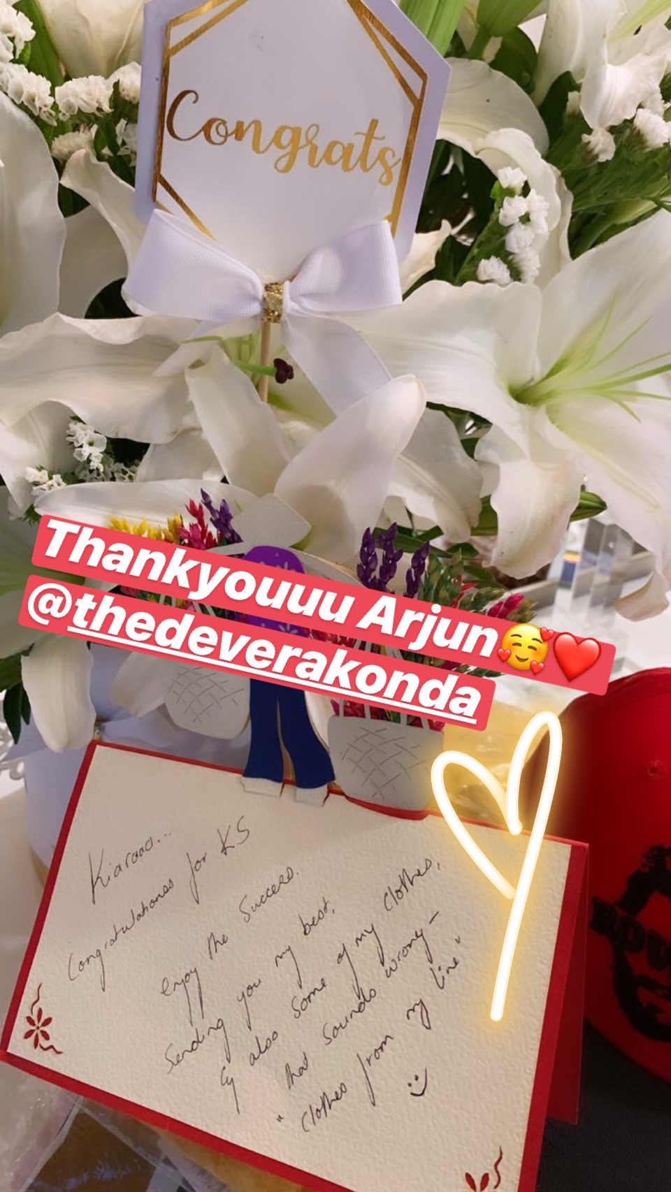 Kiara Advani gets gift for Vijay