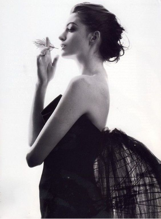 Anne Hathaway