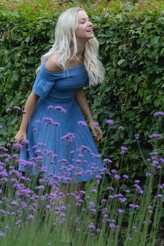 Dove Cameron