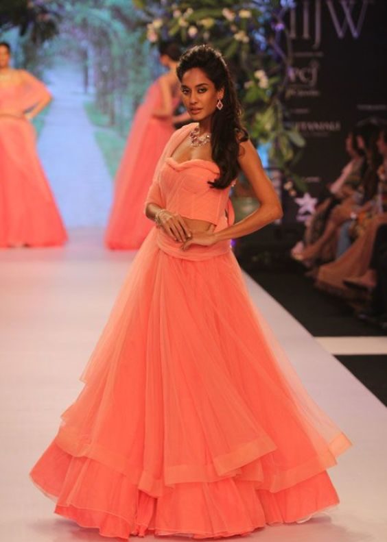Lisa Haydon