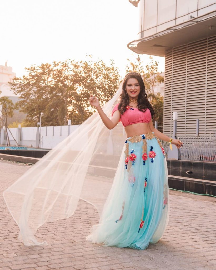 7 Times Tik Tok Star Avneet Kaur Rocked The Traditional Look 8272