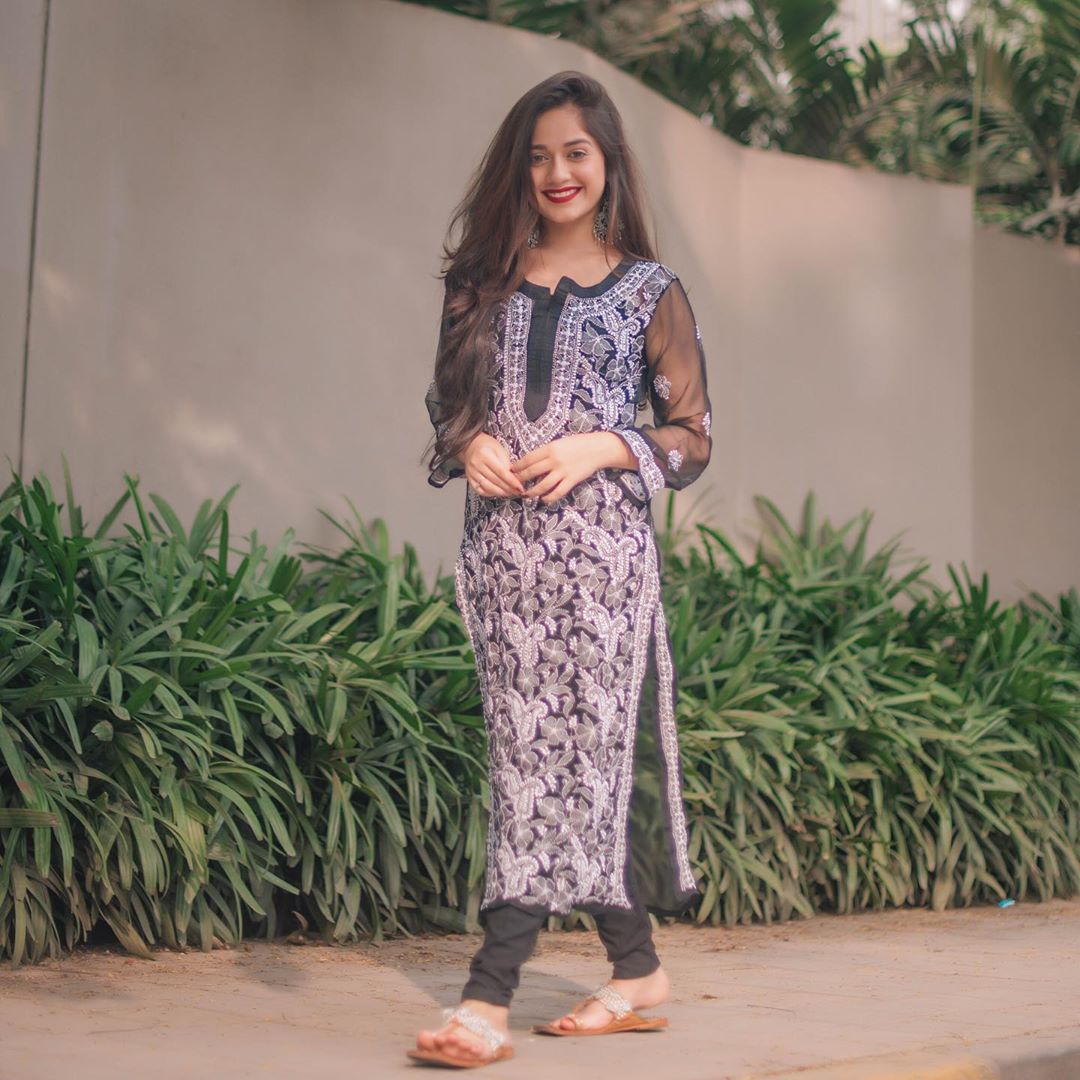 jannat zubair western dress