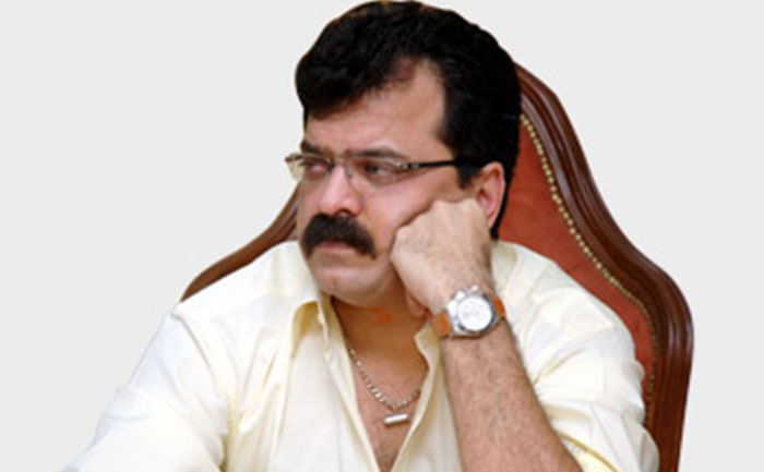 Jitendra Awhad Bodyguard Tests Positive