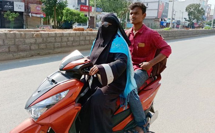 woman travelled scooty bring son back