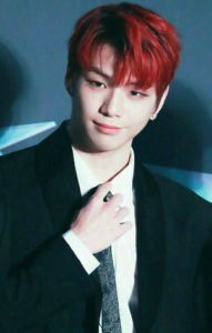 Kang Daniel  Red Hair 