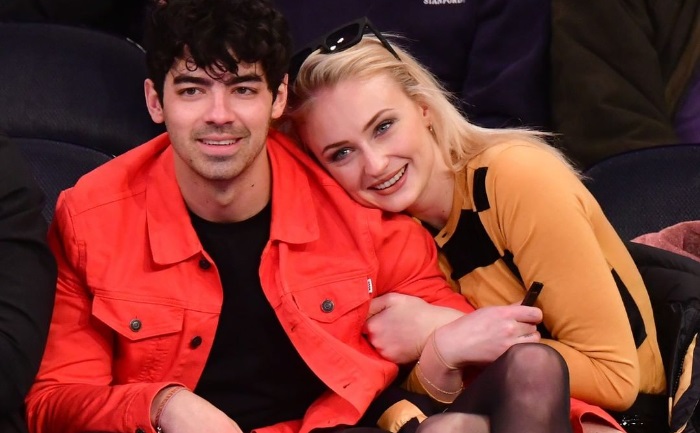 joe jonas sophie welcome baby girl