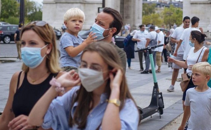 mask mandatory paris france