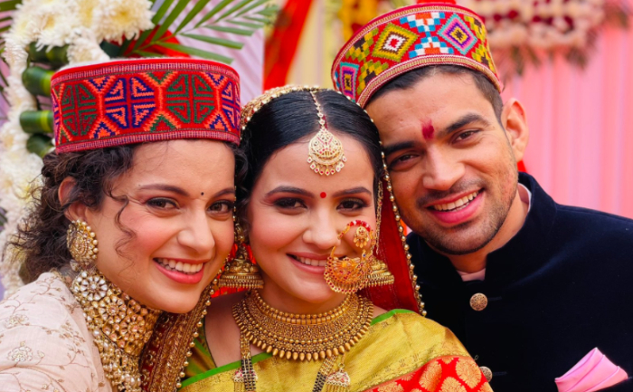 Kangana Ranaut, Aksht and Ritu