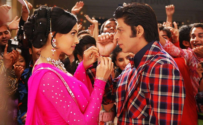 #13yearsofomshantiom: Deepika Padukone Changes Her Name On Social Media 