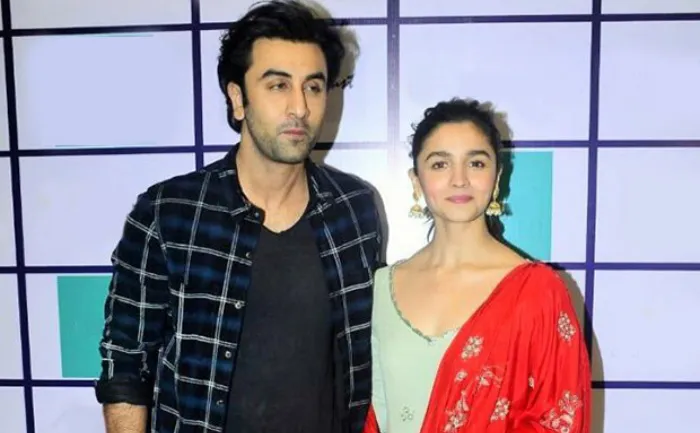 Alia Bhatt and Ranbir Kapoor to get engaged today in Rajasthan?