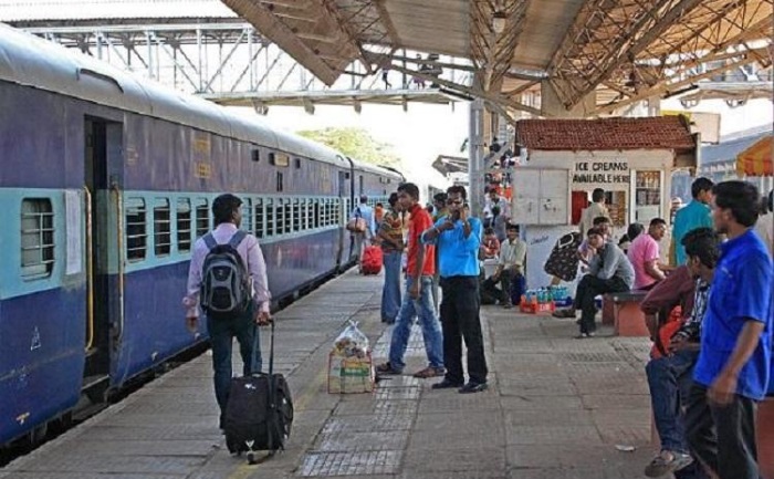 railways platform ticket raised mumbai, mumbai covid 19