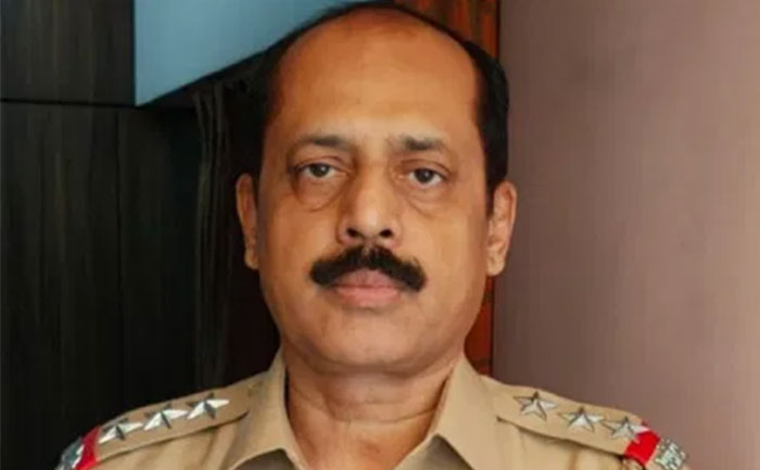 sachin vaze seek bail mansukh hiren case