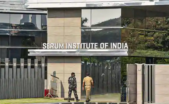 Adar Poonawalla. Serum Institute Of India, COVID-19 vaccine
