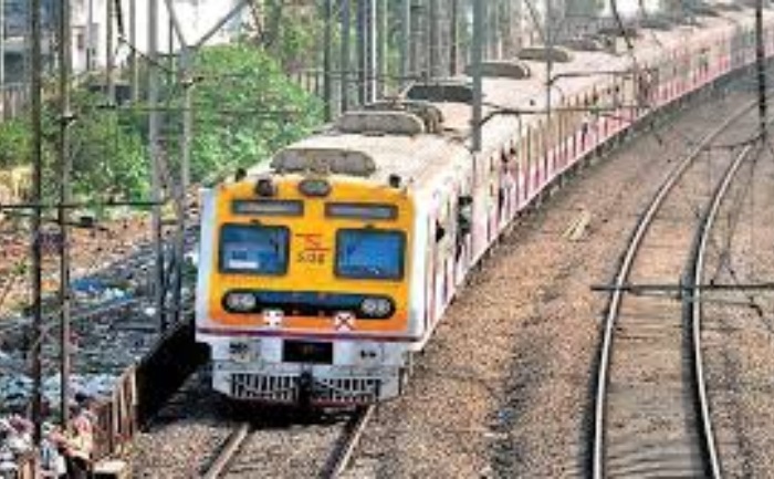 will mumbai local trains halt mayor replies