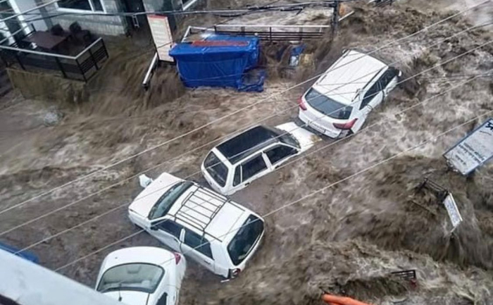 Dharamshala Cloudburst: Six Houses and lots of Cars caught in a frenzy thanks to Heavy Rains