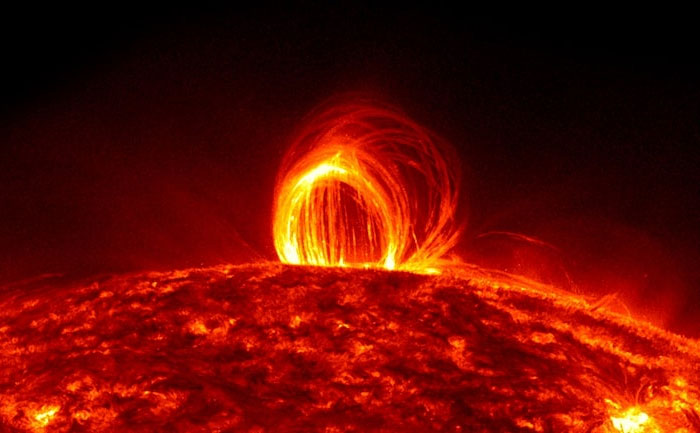 Solar Storm To Hit Earth. GPS, Phone Signal, Power Grids Vulnerable