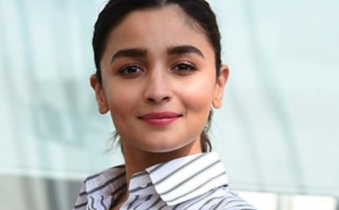 Alia Bhatt, Auto Rikshaw Ride Versova Jetty