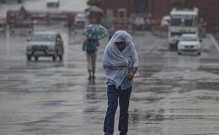 delhi heavy rain orange alert