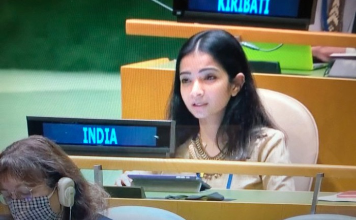 sneha dubey slams pakistan at un