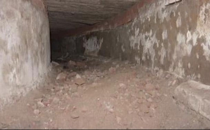 secret tunnel red fort