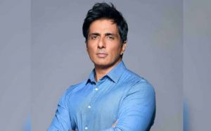 sonu sood evade tax