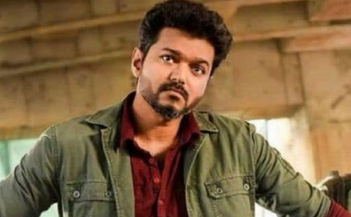 thalapathy vijay files case parents